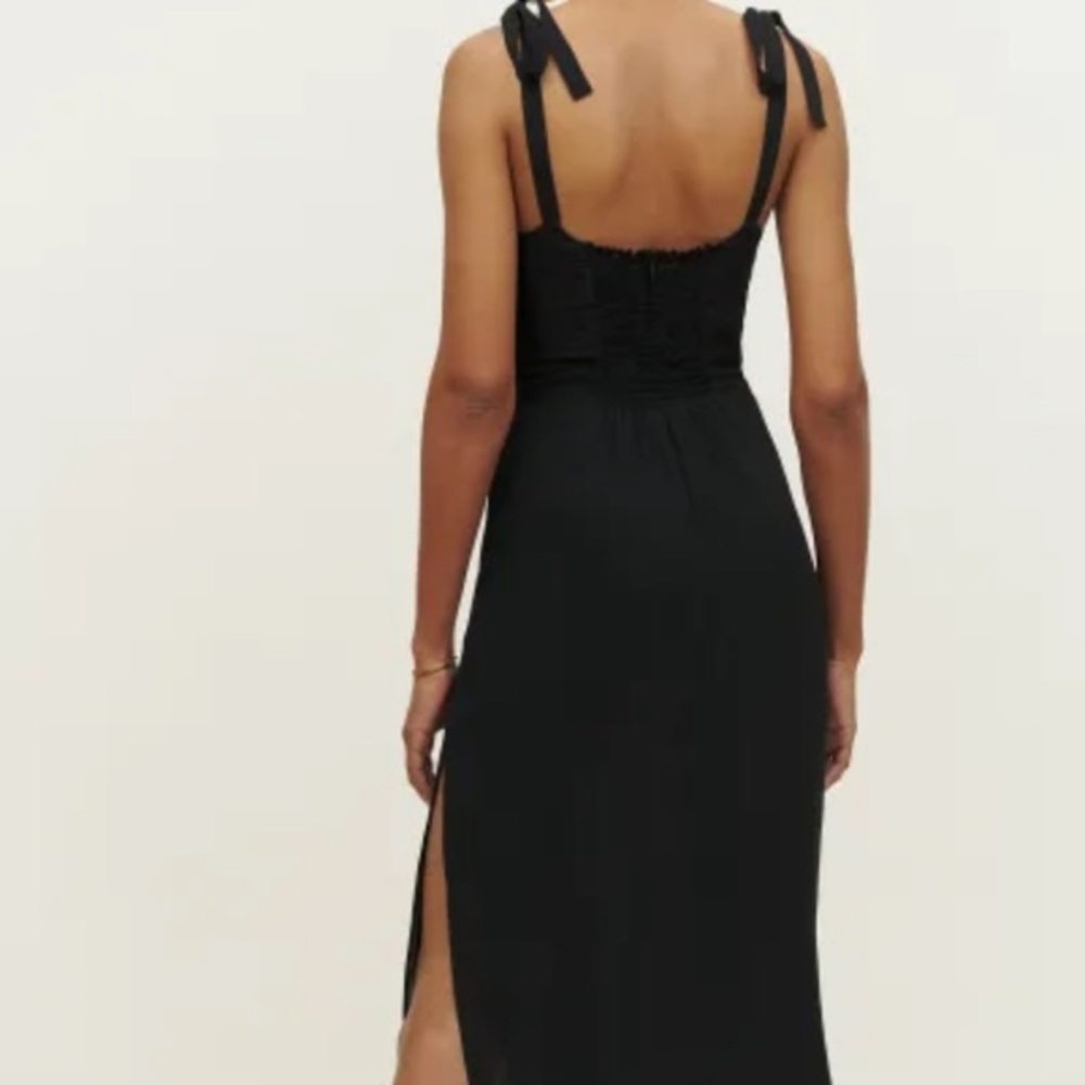 *❤️Sale* Reformation Besse Dress in Black - Picture 2 of 6
